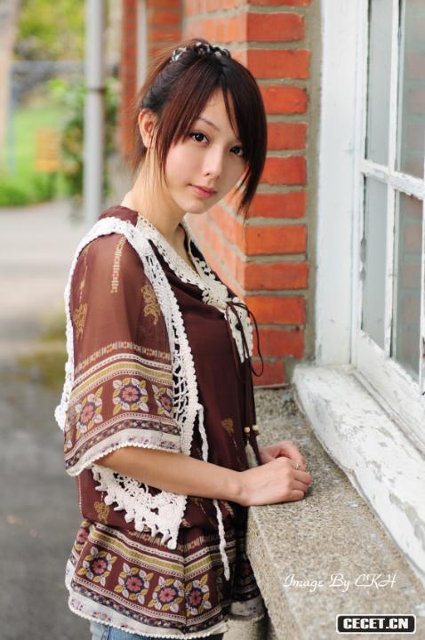 鄰家MM出落得如此標致