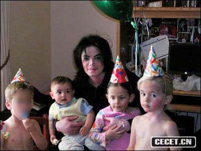 邁克爾-杰克遜和子女私家照曝光