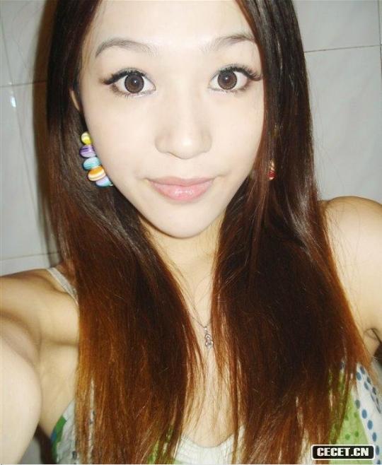 嫵媚的大眼美女