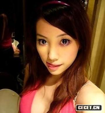 妹妹的胸部好誘人