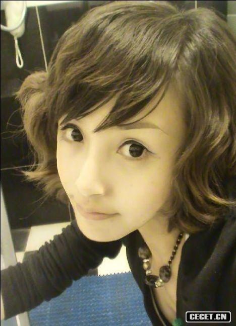 新鮮小美女真夠水嫩