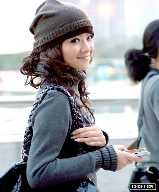 新鮮小美女真夠水嫩