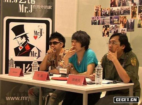 uί(sh) (tng)ȥͣxxM(jn)˺(jin)εc(din)u