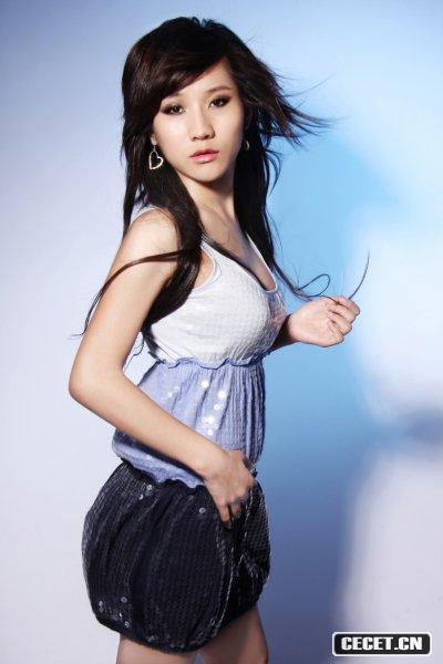 重慶MM性感寫(xiě)真照