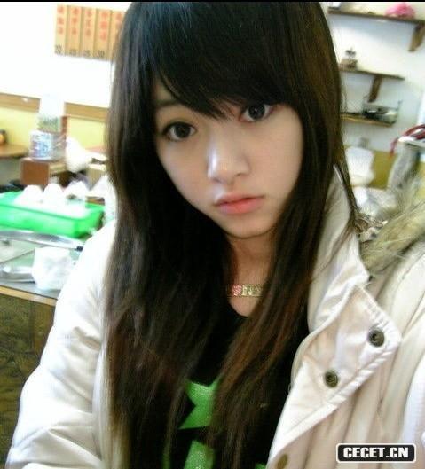 校園型清純小美女自拍