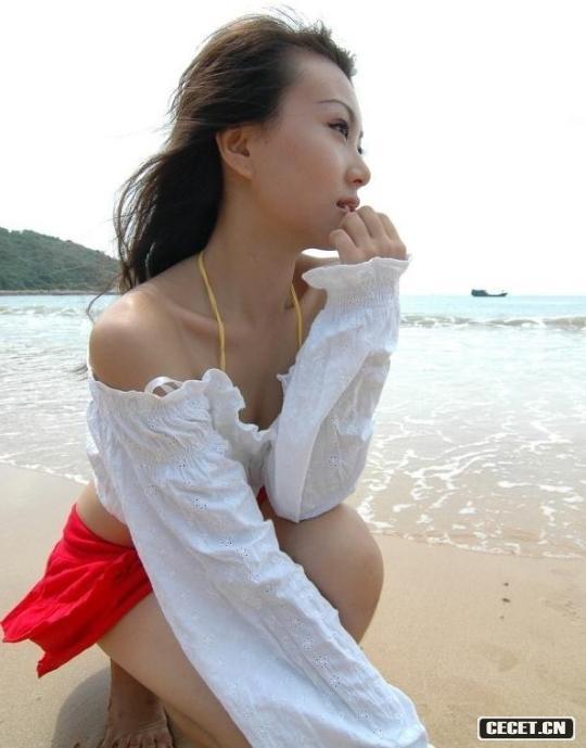 溫州美女蒼南海邊自拍