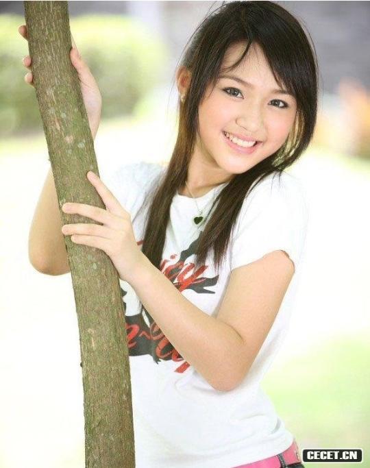 鄰家有女初長(cháng)成