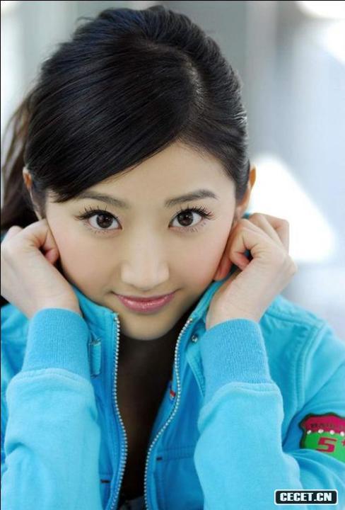 美女景甜寫(xiě)真