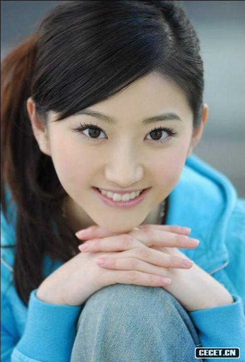 美女景甜寫(xiě)真