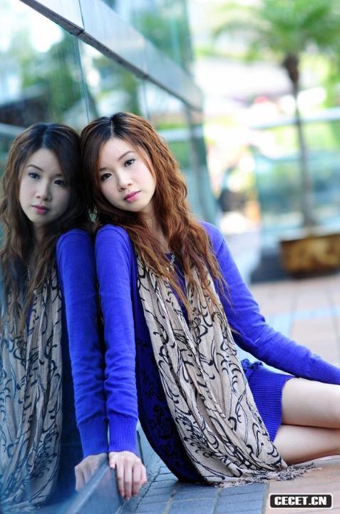 率真美女黃希文