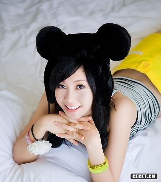 臺灣正妹juju和小草私房照