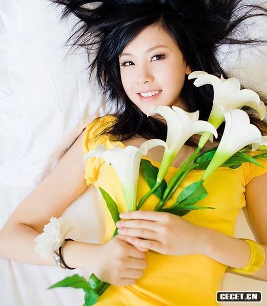 臺灣正妹juju和小草私房照