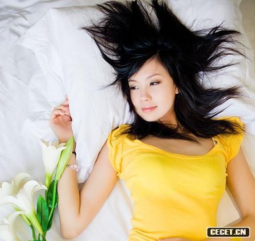 臺灣正妹juju和小草私房照