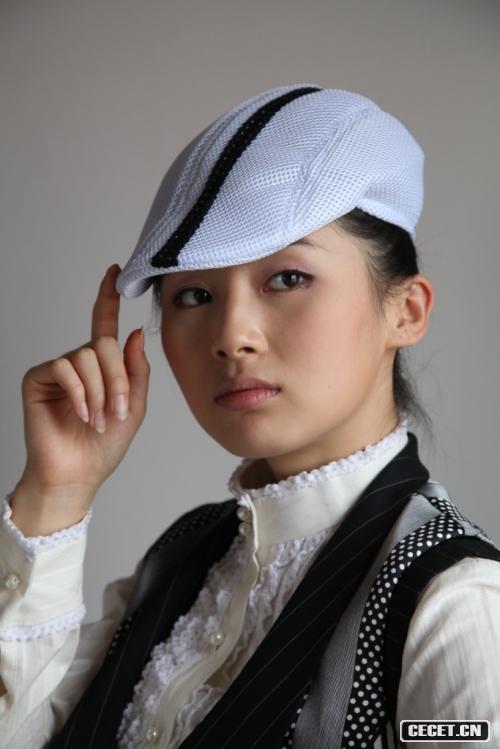 路晨虎頭虎腦男人裝