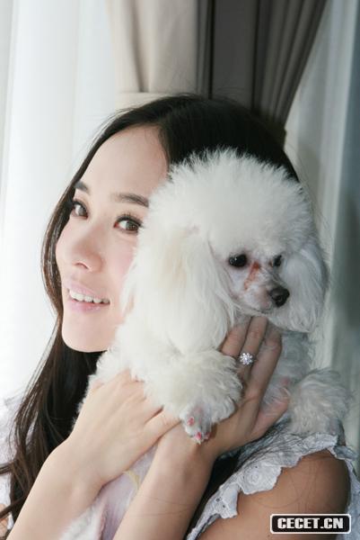 霍思燕與愛(ài)犬的私生活