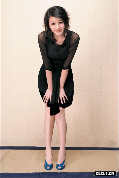 楊渝渝典雅風(fēng)情