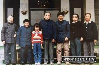 1986괺СƽDڳɶc(li)ԼlVhľ˸ĸӰ