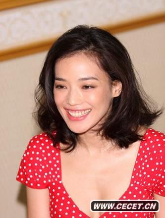 舒淇走光渾然不知