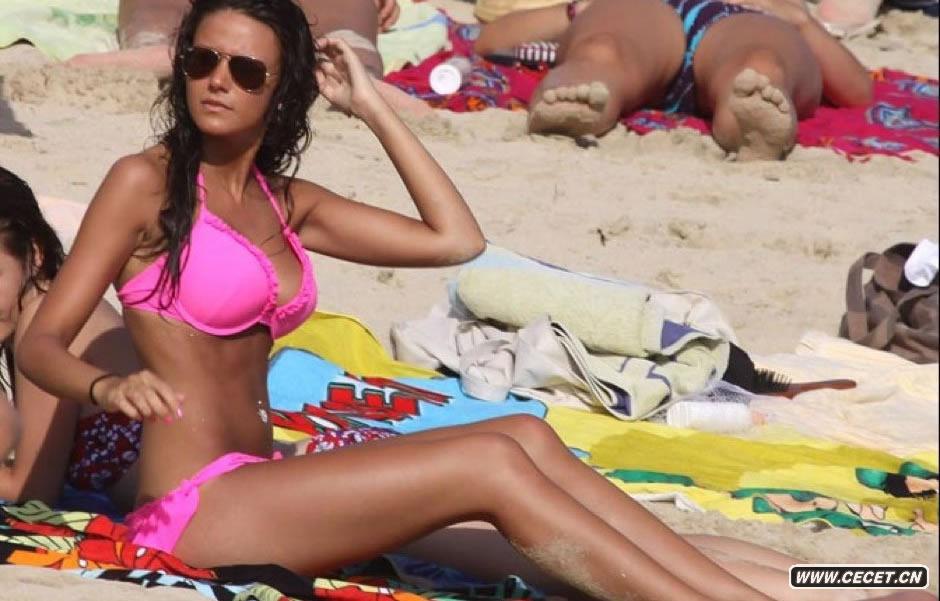 米歇爾(Michelle Keegan)