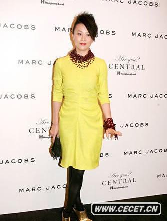 劉嘉玲艷黃妝扮現身