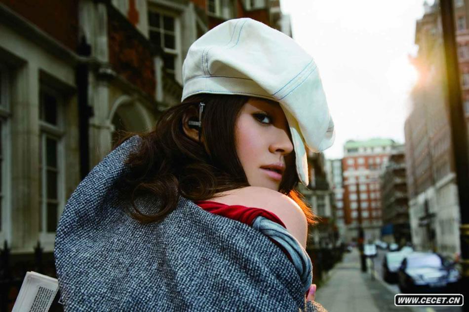 許晴拍攝魅惑寫(xiě)真