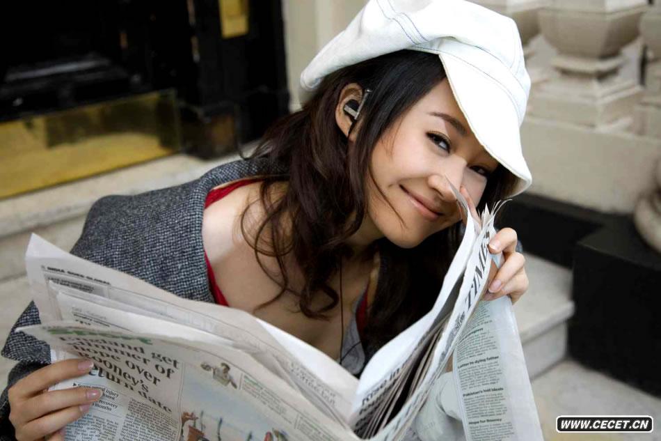 許晴拍攝魅惑寫(xiě)真