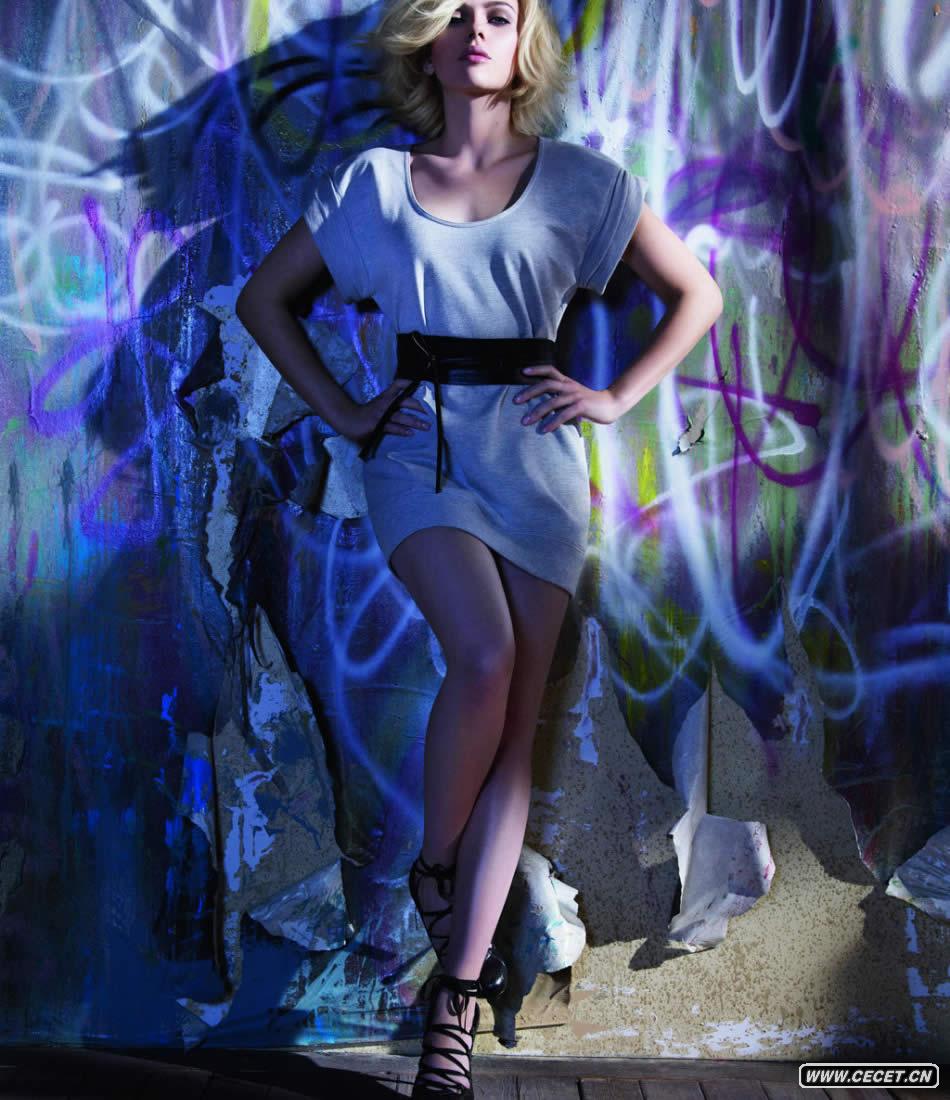 斯嘉麗約翰遜性感曲線(xiàn)