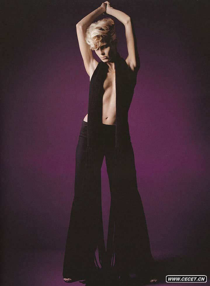 海蒂克拉姆性感寫(xiě)真集 挑戰性感極限