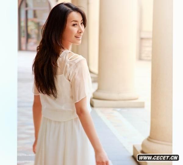 王雅捷輕紗薄裙透性感