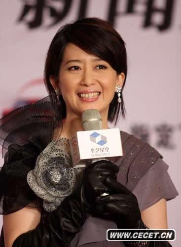 孟庭葦宣傳愛(ài)子獻花