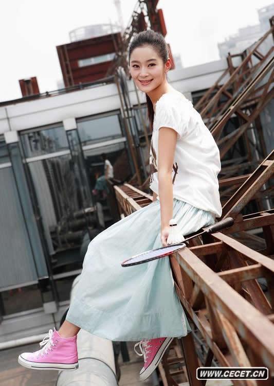 王媛可本色寫(xiě)真秀活力