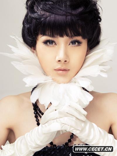 孫菲菲未曝光寫(xiě)真