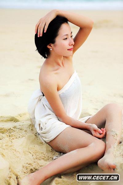 江一燕寫(xiě)真小秀性感