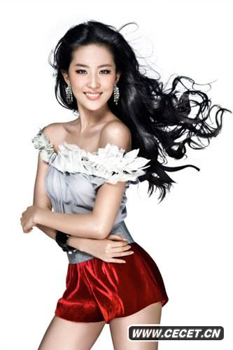 劉亦菲秀窈窕身材