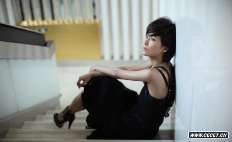 蘇巖寫(xiě)真演繹幸福時(shí)光