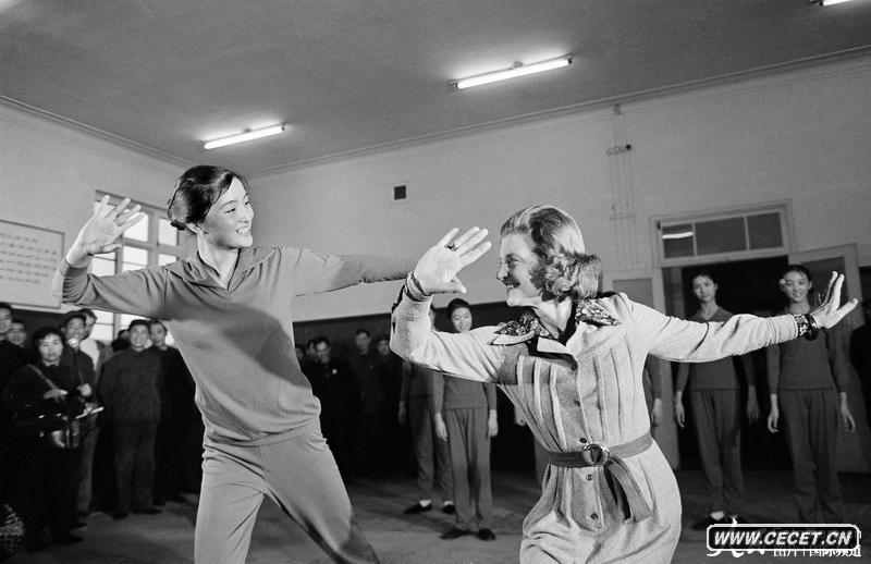 1975123һؐ-c赸W(xu)Уһ̎˴(hu )гӋ֮