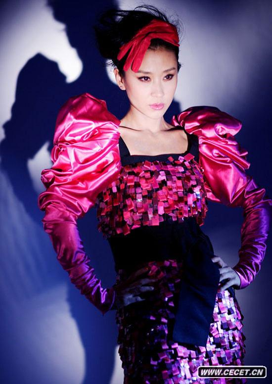 苗圃玩嫵媚粉色風(fēng)暴