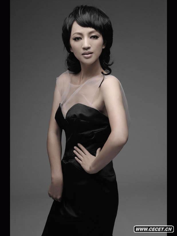 羅海瓊性感寫(xiě)真