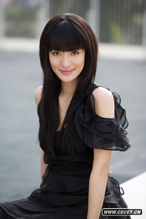 于越濕身玉女照