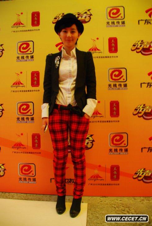 張舒羽全新造型