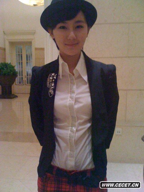 張舒羽全新造型