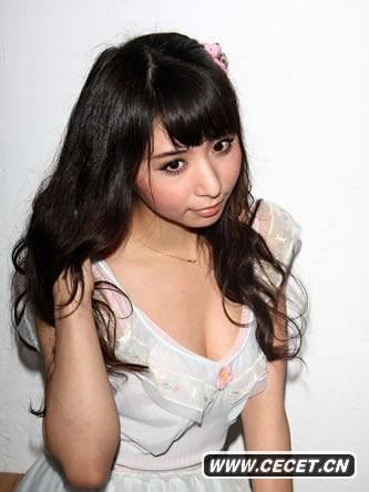 日本AV女優(yōu)大澤佑香