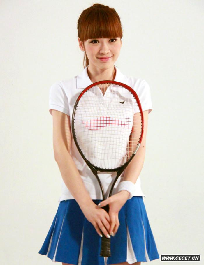 柳巖清麗寫(xiě)真曝光