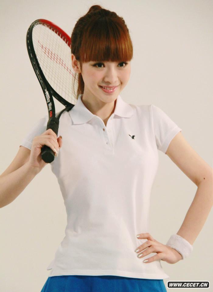 柳巖清麗寫(xiě)真曝光