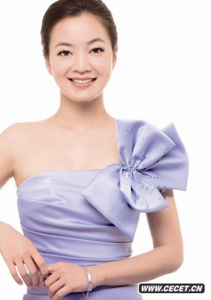 阿雅寫(xiě)真大秀美麗肌膚