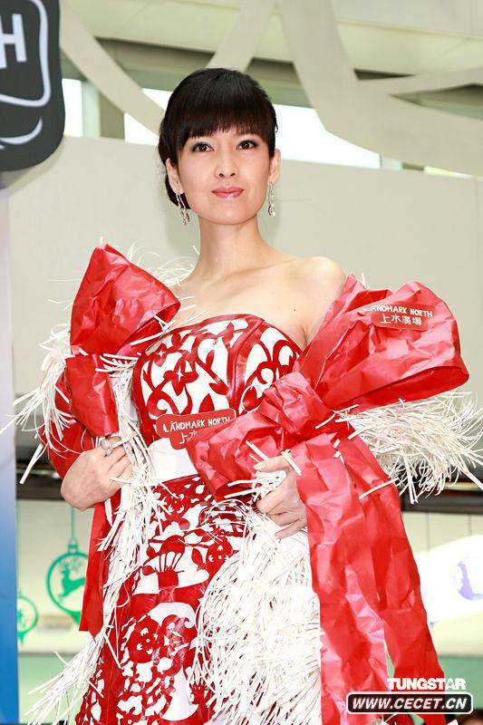 周慧敏剪紙造型秀古典美