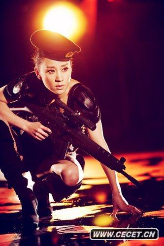 苗圃貓眼制服性感撩人