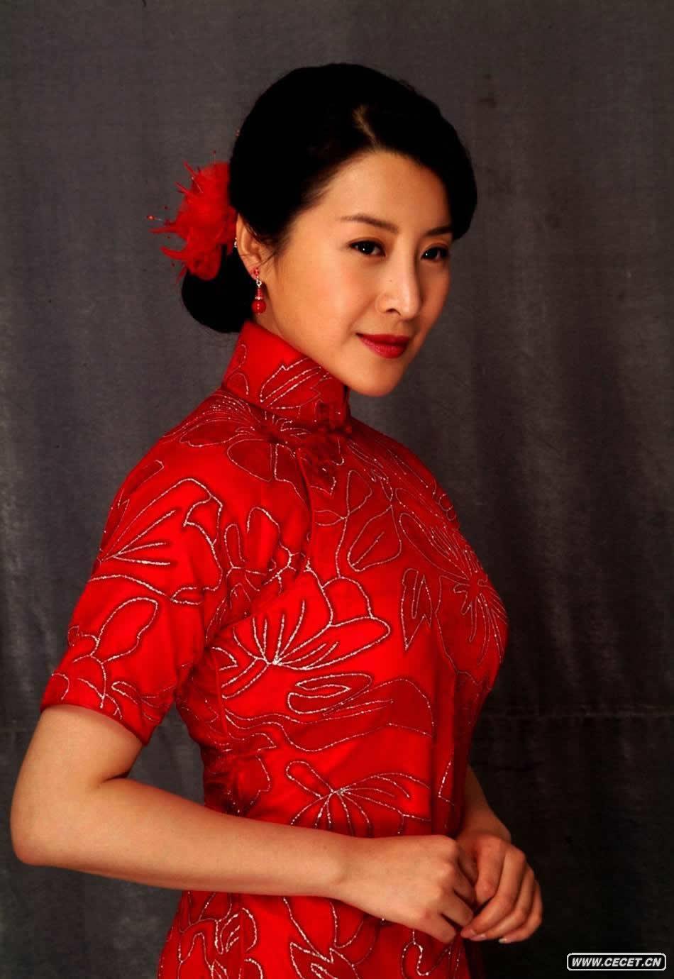 王雅捷大秀身材