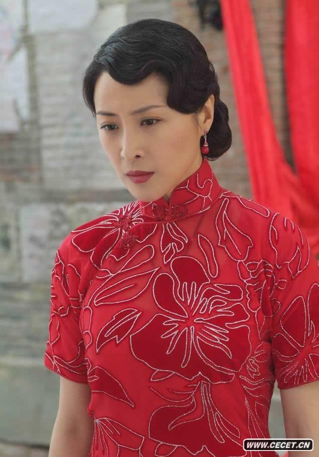 王雅捷大秀身材