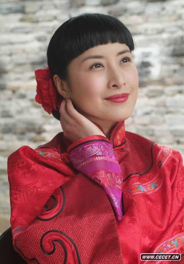 王雅捷大秀身材